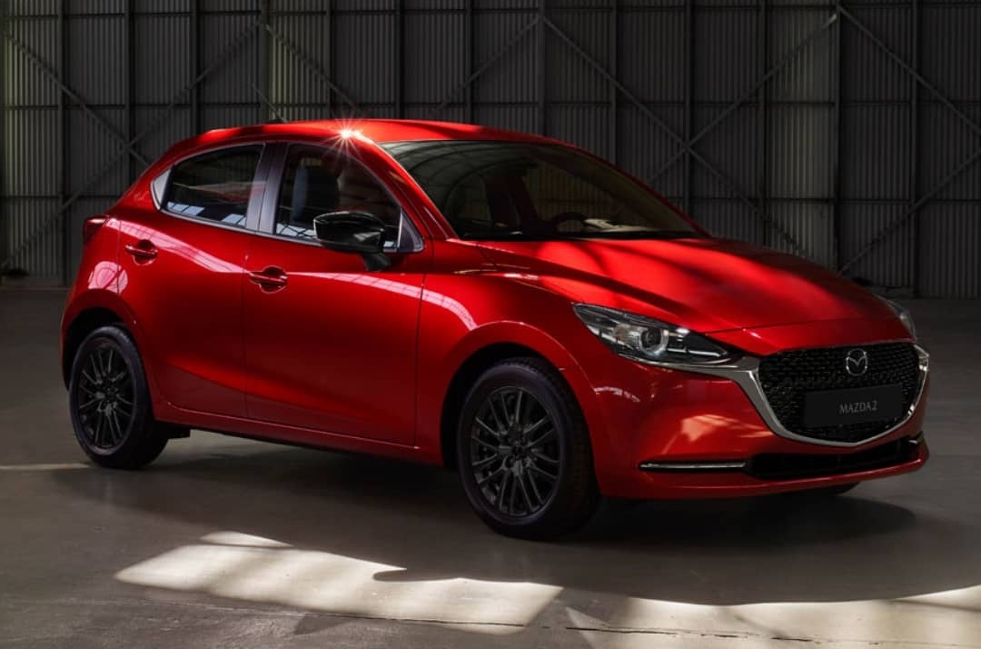 El Mazda 2 2022 llega a Colombia con versión Carbon Edition