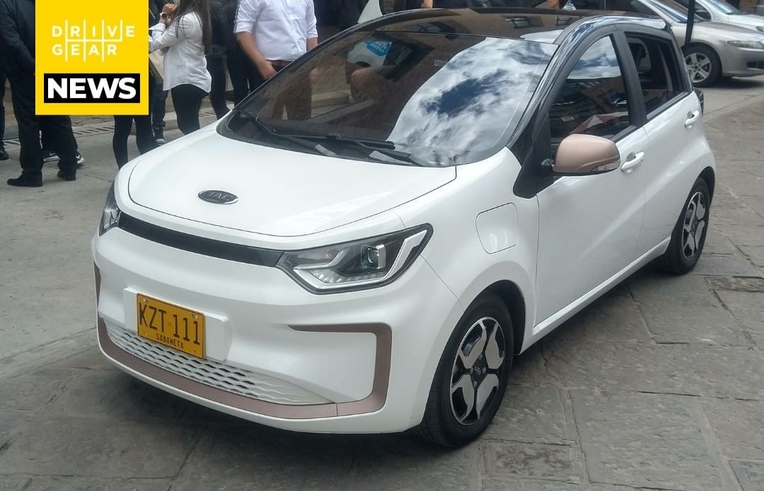 Auteco Mobility conecta el JAC E10X al mercado colombiano.