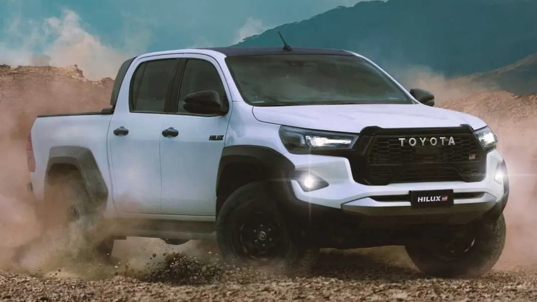 La Toyota Hilux GR-Sport llega a Colombia con mejoras estéticas y de chasis