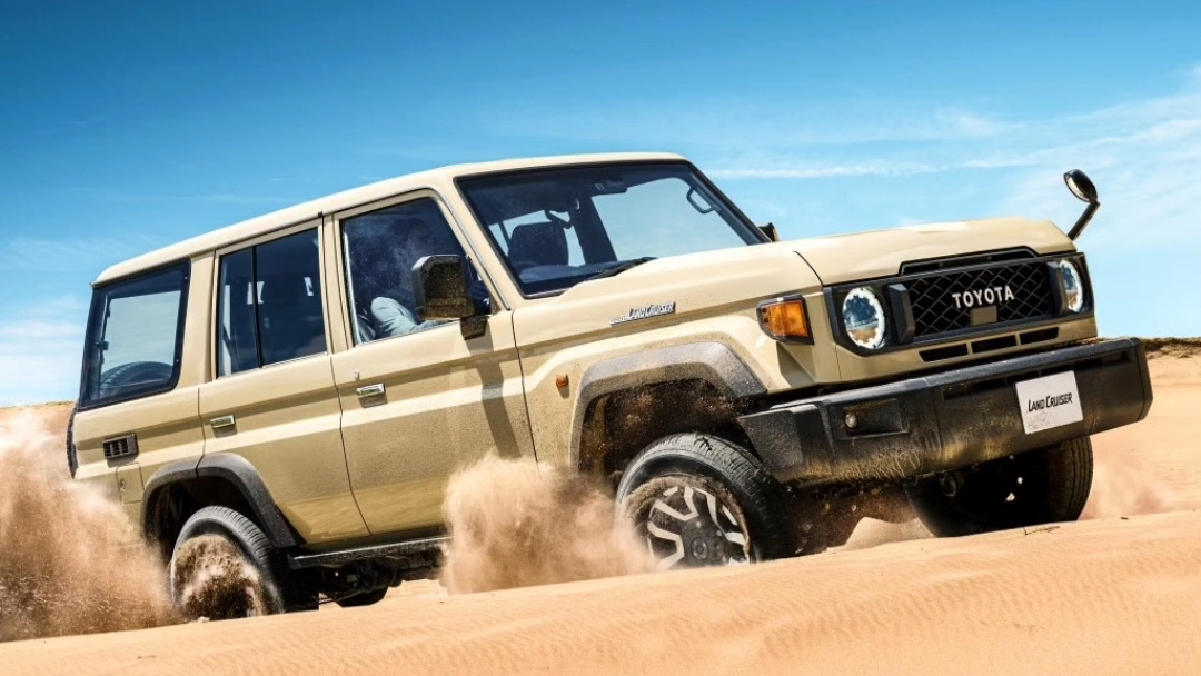 Con retoques estéticos, la Toyota Land Cruiser Serie 70 llegará a los 40 años