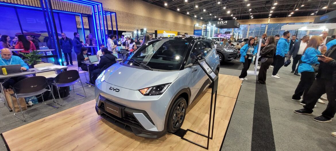 BYD presenta el BYD SEAGULL by Sebastian Montoya