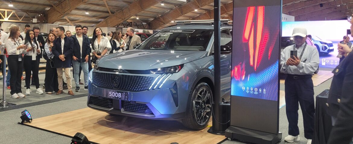 Nuevo Peugeot 5008 en Colombia: diseño, tecnología y potencia en un SUV de siete puestos