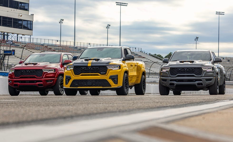 RAM se suma a las Muscle Trucks con la 1500 Rumble Bee