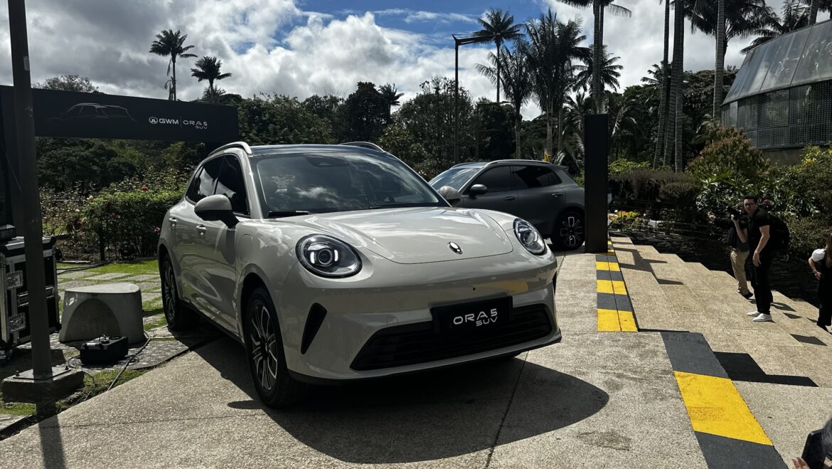 GWM presenta el ORA 05 SUV