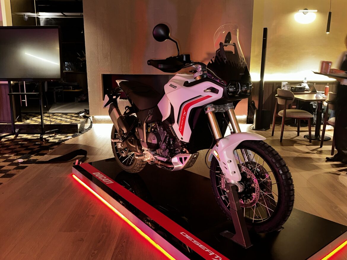 Ducati DesertX V2 2026, ya en Colombia