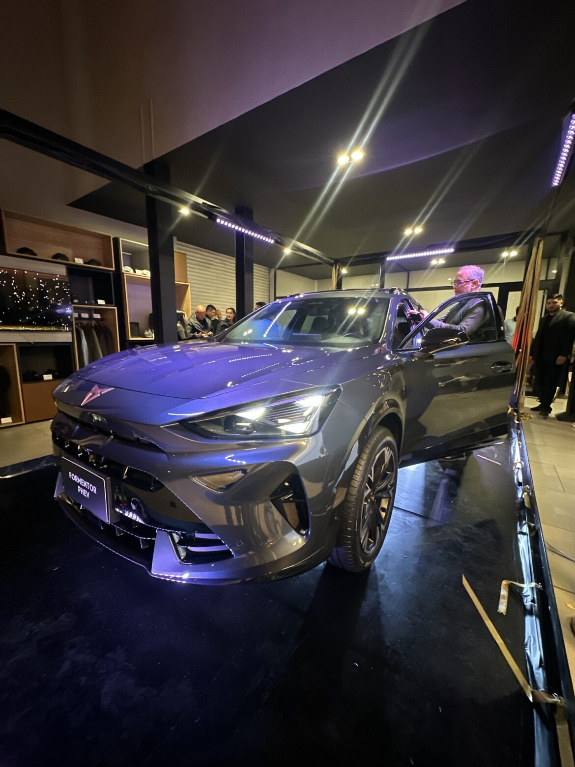 CUPRA Formentor PHEV llega a Colombia para quedarse: electrificación, desempeño y ADN deportivo