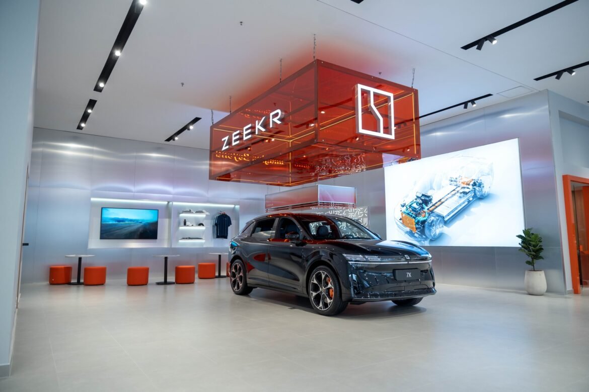 Zeekr estrena en Bogotá la “Zeekr House Usaquén”.