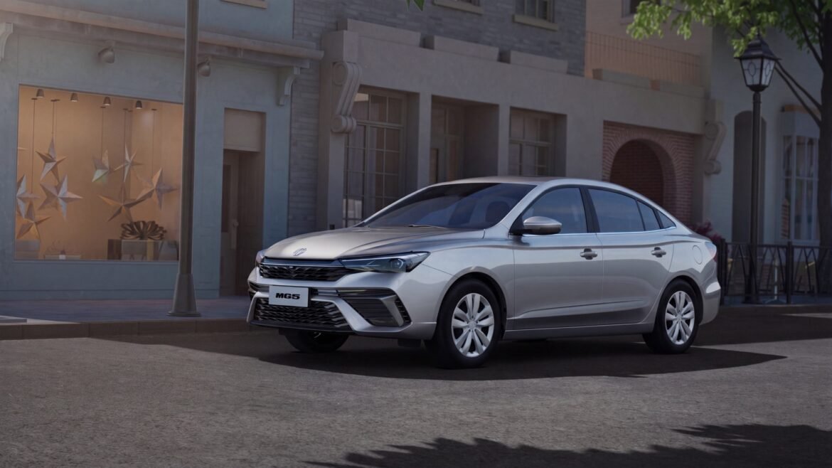 Nuevo MG5 llega a Colombia: sedán a gasolina desde $64.990.000